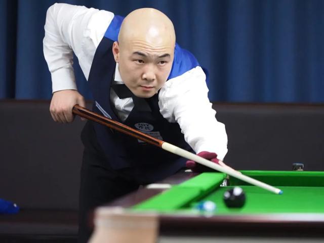 阵容中扎根 阵容中扎根